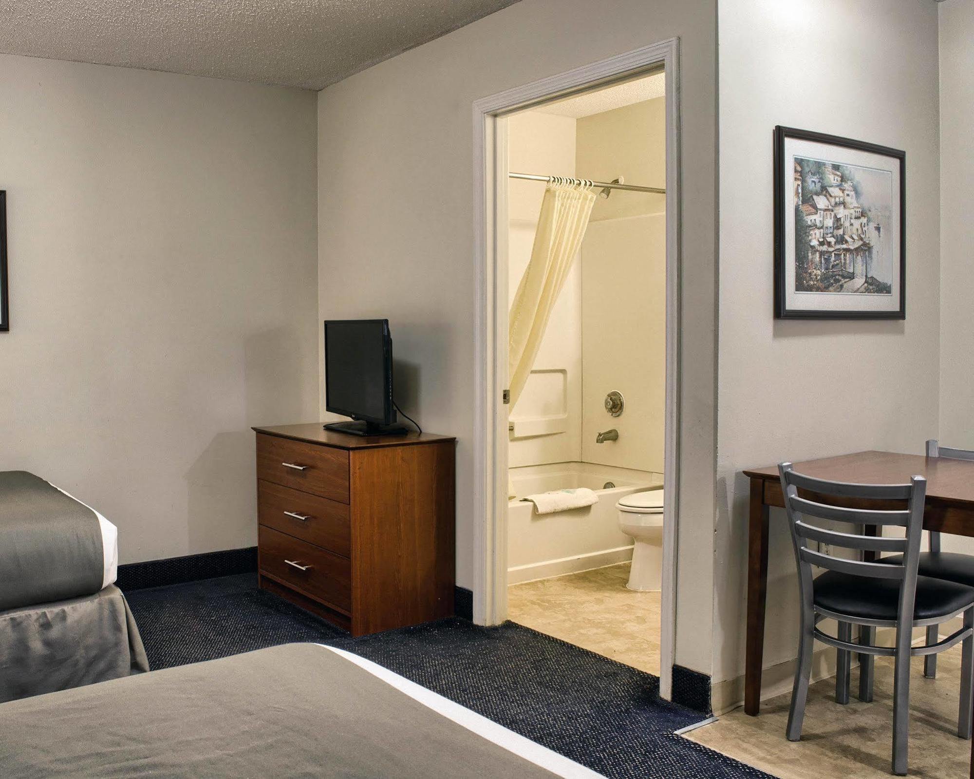 Motel 6-Richmond, Va - I-64 West Henrico Esterno foto